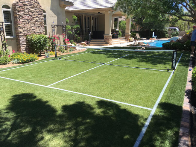 Metro New York Backyard Pickleball Court